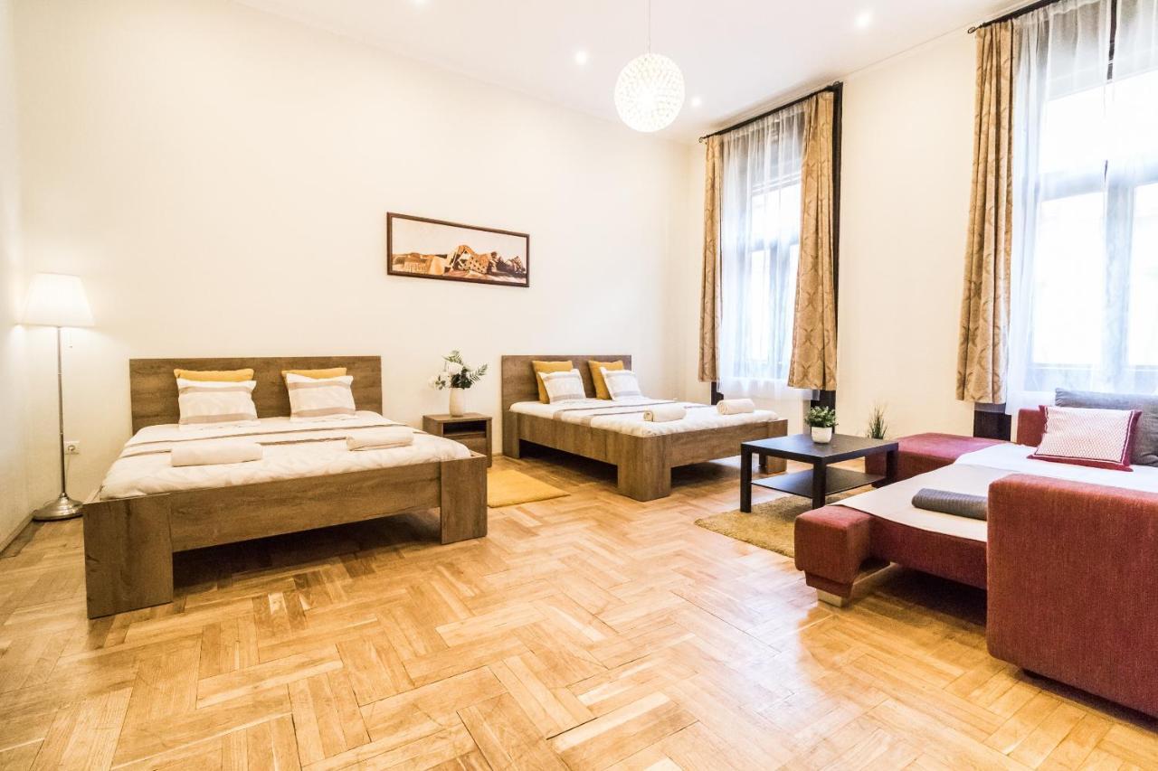 Real Apartments Klauzal Budapest Exterior photo
