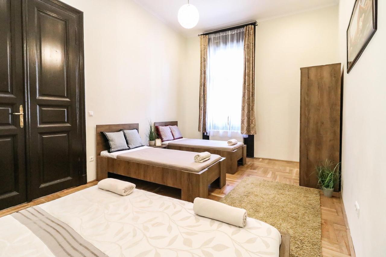 Real Apartments Klauzal Budapest Exterior photo